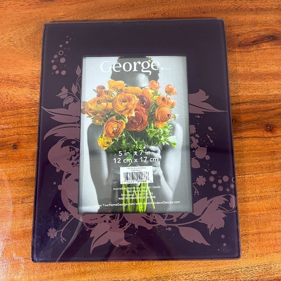 GEORGE Purple Floral Glass 5"x7" Photo Frame - Picture 3 of 3